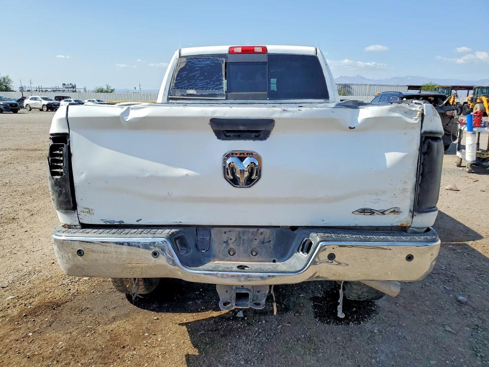 2020 Ram 2500 VIN 3C6UR5CJ0LG304252 COPART salvage auction — VANDALISM, Salvage Title, sold $8,900 on 2026-08-21 (photo 6)