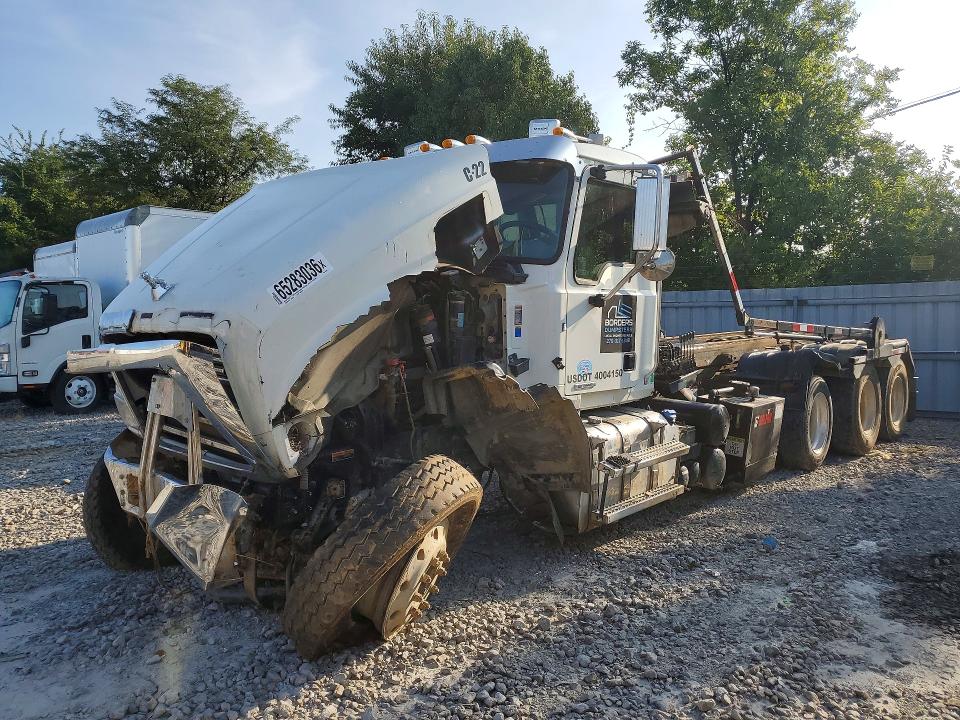 2024 Mack Granite VIN 1M2GR4NC6RM004974 — COPART salvage auction photo