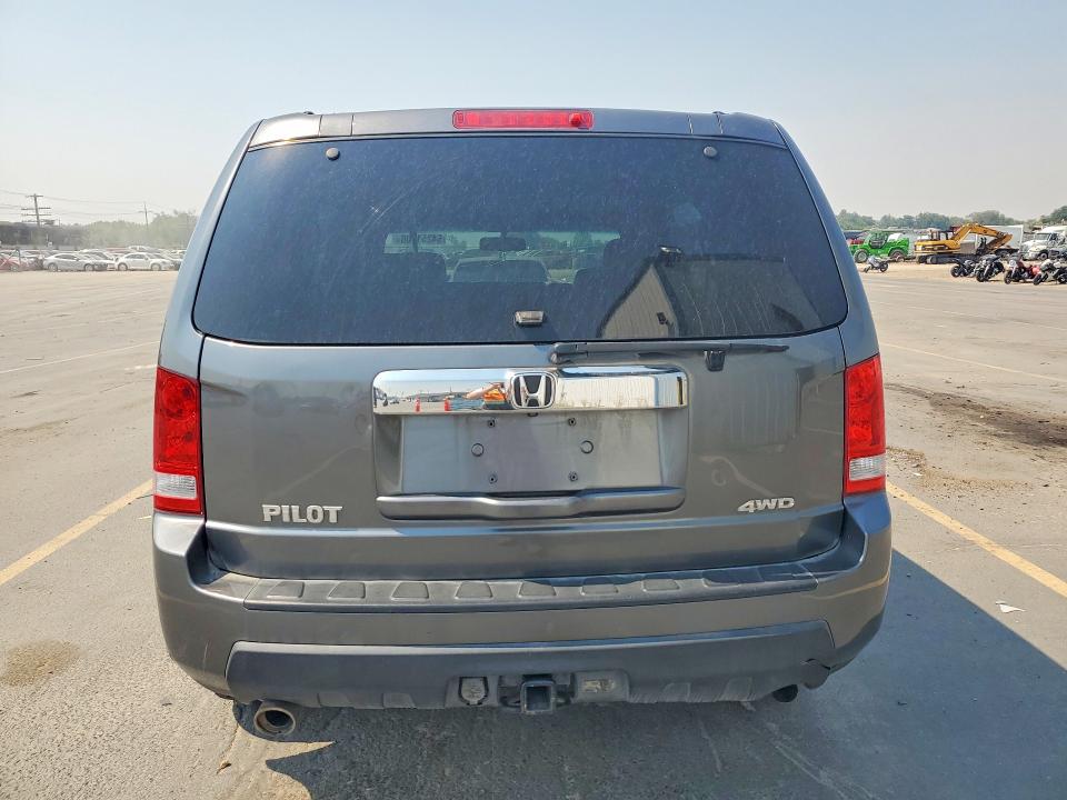 2011 Honda Pilot VIN 5FNYF4H59BB063076 COPART salvage auction — FRONT END, CT, sold $1,000 on 2026-09-03 (photo 6)