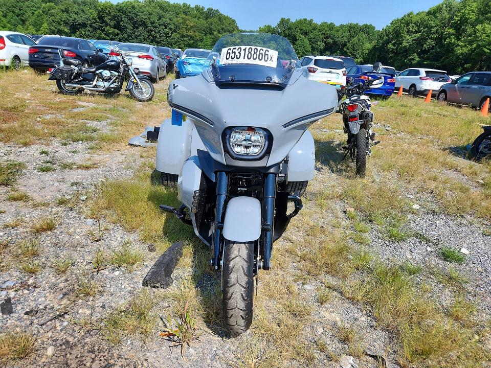 2026 Harley-davidson VIN 1HD1MGN14TB850966 COPART salvage auction — SIDE, PA - CERTIFICATE OF SALVAGE, sold $20,900 on 2026-09-24 (photo 2)