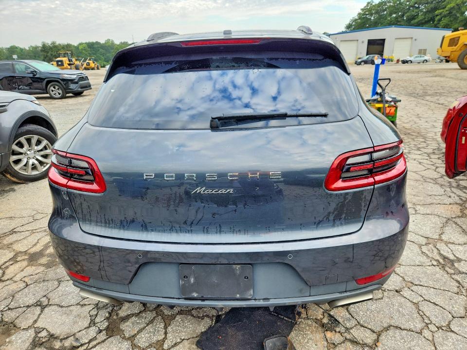2017 Porsche Macan VIN WP1AA2A5XHLB81365 COPART salvage auction — MINOR DENT/SCRATCHES, Ga - Certificate Of Title (P), sold $7,700 on 2026-09-03 (photo 6)