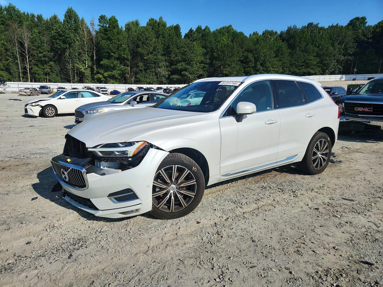 2019 Volvo XC60 VIN LYV102RL4KB293467 — COPART salvage auction photo