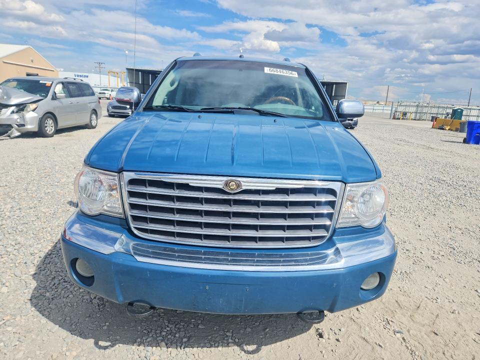 2009 Chrysler Aspen VIN 1A8HW58T49F715976 COPART salvage auction — MECHANICAL, Co - Dis/Dlr/Exp Only Clean Title, sold $375 on 2026-09-03 (photo 5)