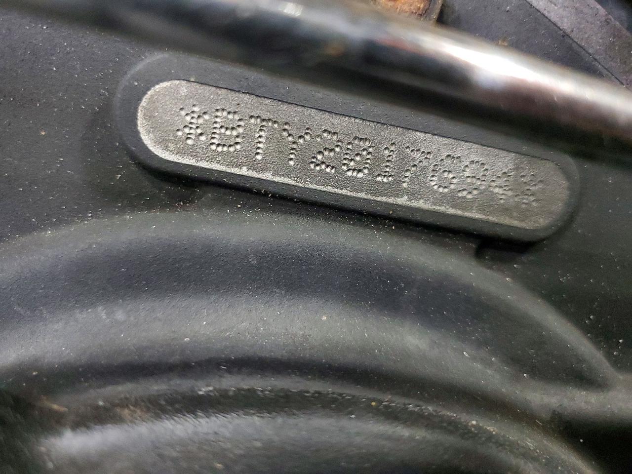 2002 Harley-davidson Fxstb VIN 1HD1BTY1X2Y017694 COPART salvage auction — Side, MN - CERT OF TITLE-PRIOR SALVAGE, sold $250 on 2026-09-11 (photo 9)