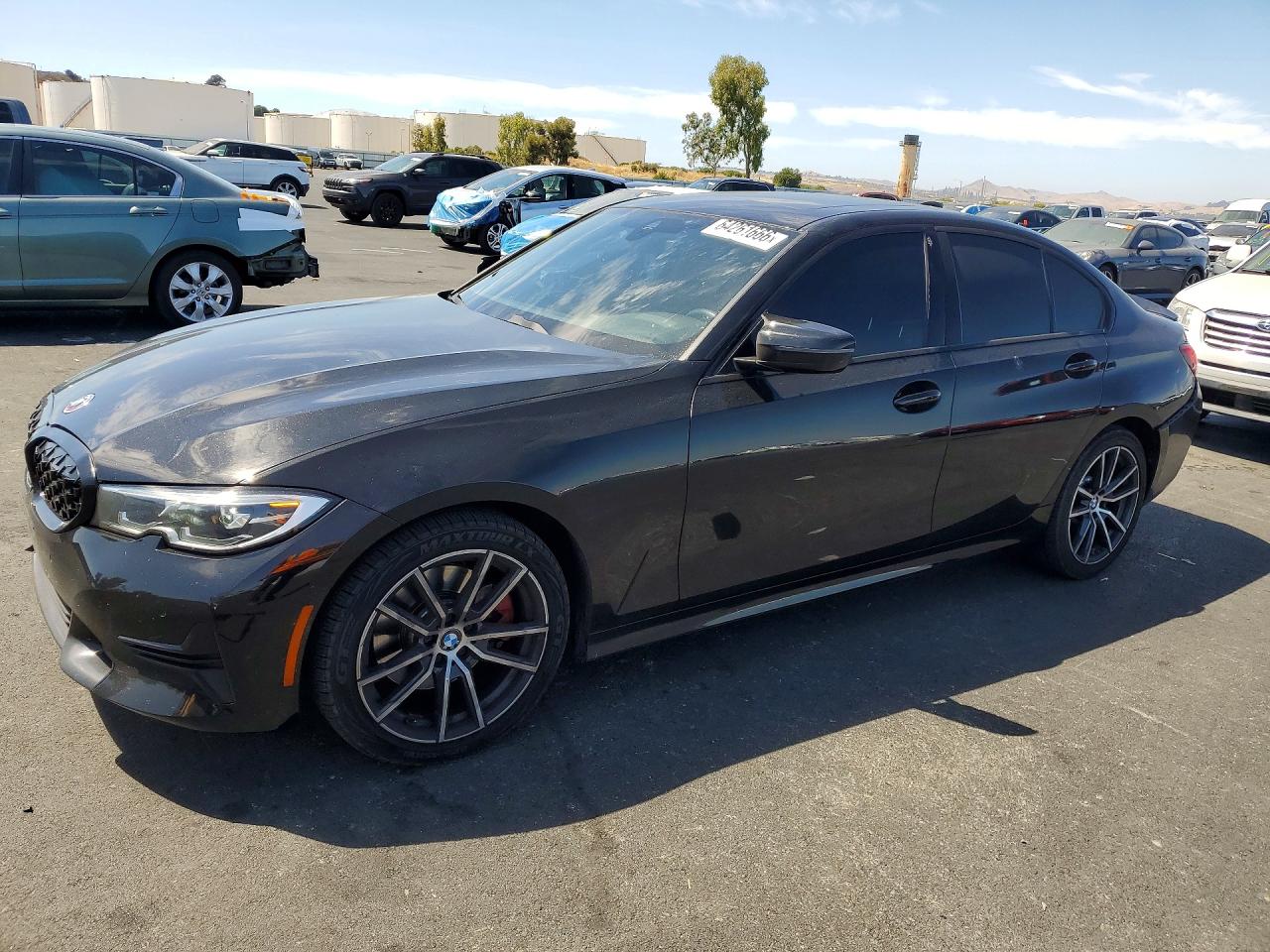2019 BMW 3 Series VIN 3MW5R1J5XK8B03038 — COPART salvage auction photo