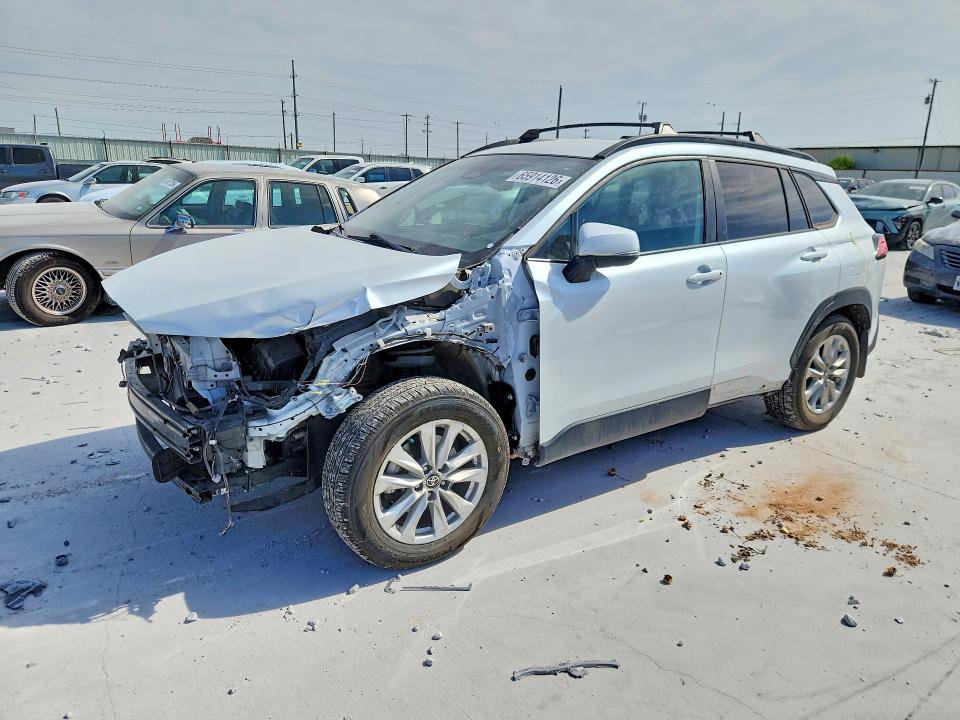 2024 Toyota Corolla cross VIN 7MUCAAAG9RV113294 — COPART salvage auction photo