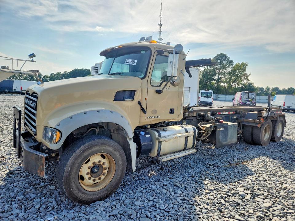 2012 Mack Gu713 VIN 1M2AX04C9CM013035 — COPART salvage auction photo