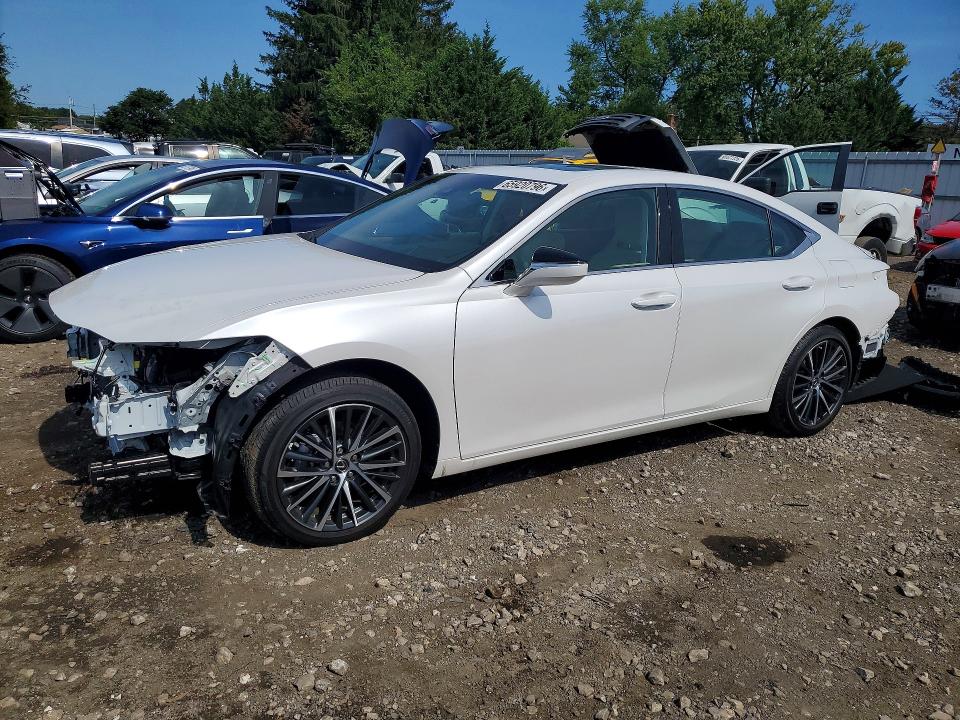 2024 Lexus ES VIN 58ADZ1B18RU184214 — COPART salvage auction photo