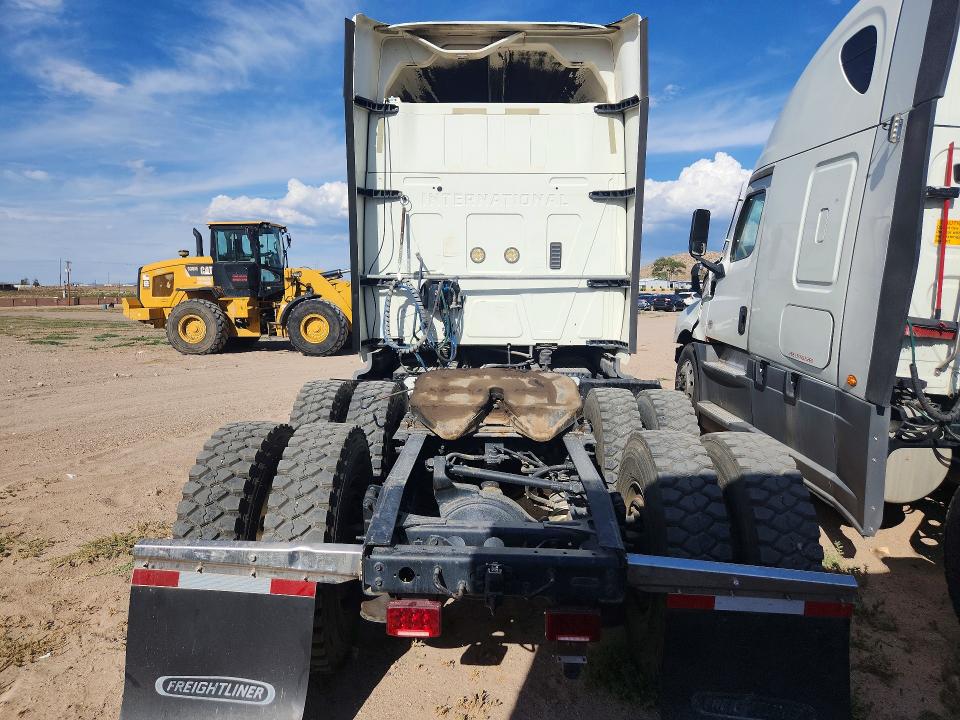 2014 International VIN 3HSDJSJR4EN760560 COPART salvage auction — MINOR DENT/SCRATCHES, Salvage Title, sold $11,000 on 2026-09-22 (photo 6)