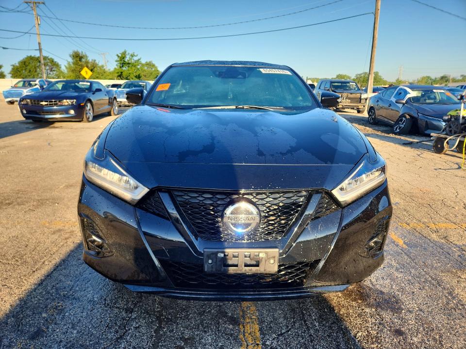 2021 Nissan Maxima VIN 1N4AA6EV9MC510382 COPART salvage auction — VANDALISM, IL - SALVAGE CERTIFICATE, sold $10,100 on 2026-10-07 (photo 5)
