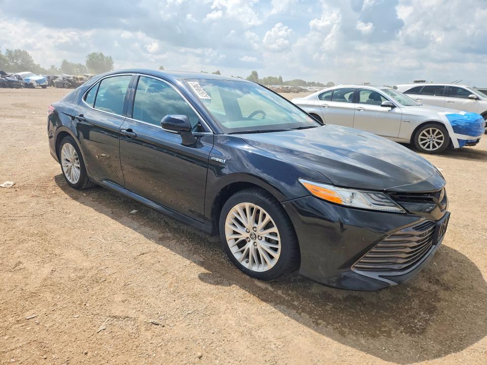 2018 Toyota Camry solara VIN 4T1B21HK1JU509020 COPART salvage auction — MINOR DENT/SCRATCHES, Il - Certificate Of Title, sold $17,007 on 2026-08-25 (photo 4)