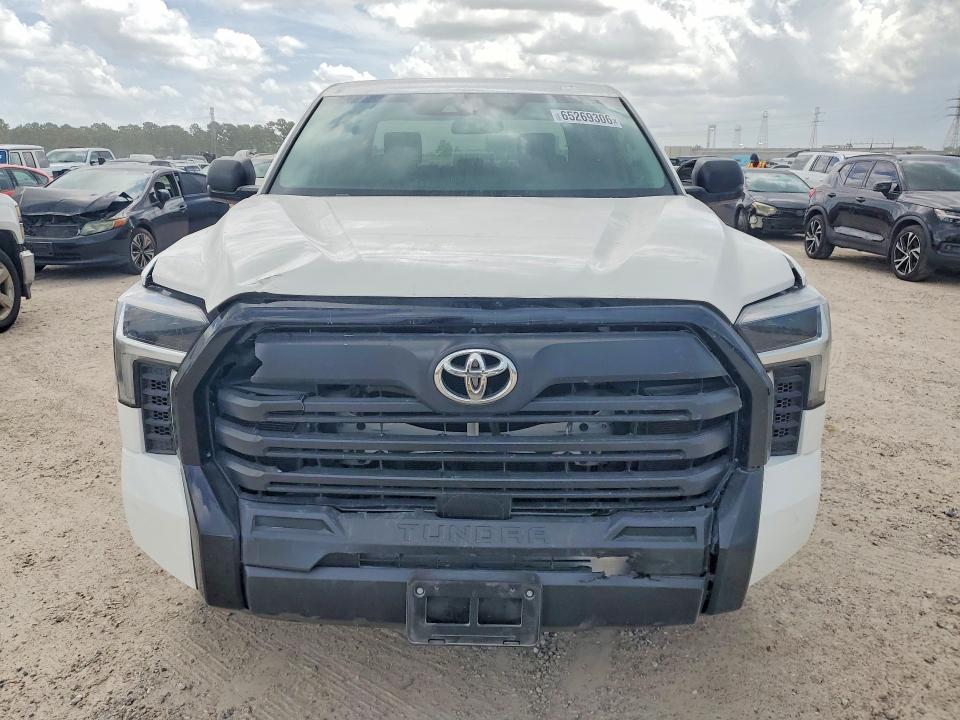 2024 Toyota Tundra VIN 5TFKB5AB4RX034088 COPART salvage auction — FRONT END, Tx - Certificate Of Title, sold $19,100 on 2026-08-21 (photo 5)