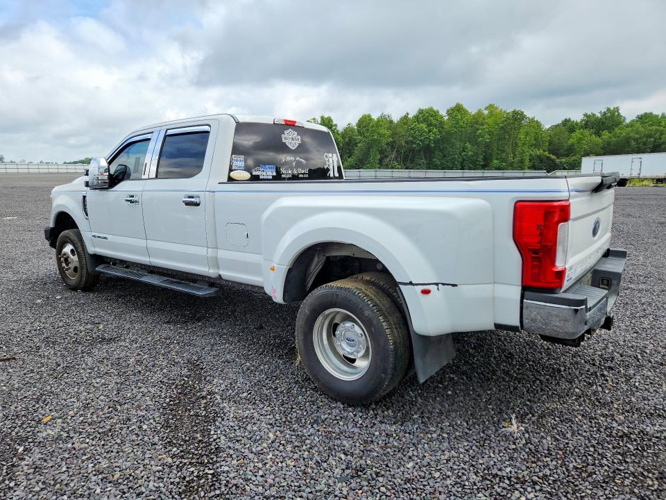 2017 Ford F-350 super duty VIN 1FT8W3DT3HEB26200 COPART salvage auction — MINOR DENT/SCRATCHES, IN - CERTIFICATE OF TITLE, sold $14,500 on 2026-09-08 (photo 2)