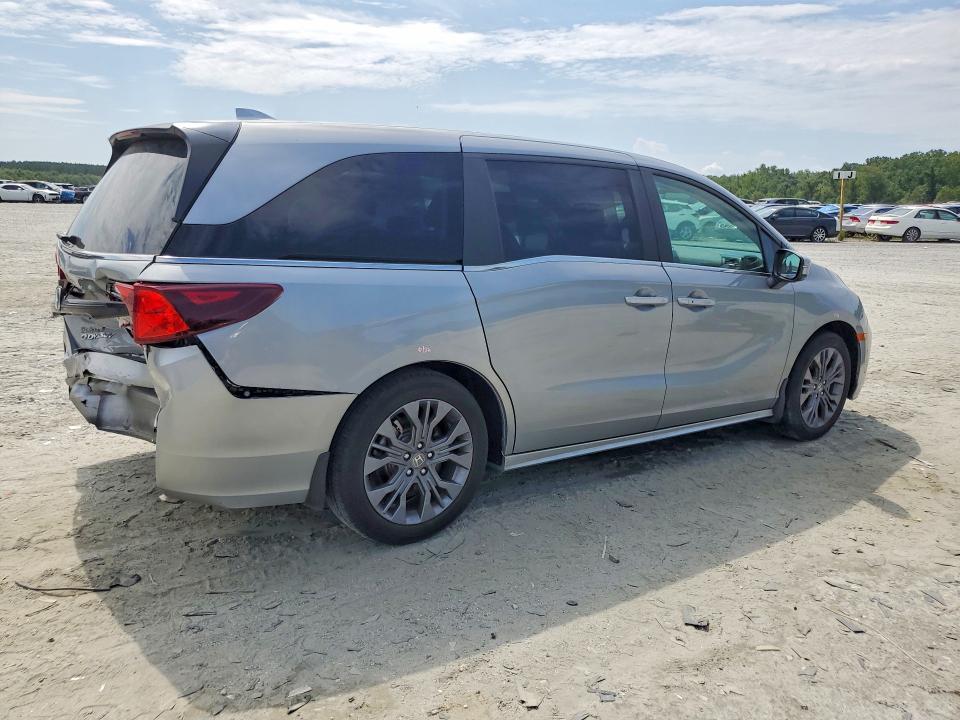 2025 Honda Odyssey VIN 5FNRL6H81SB006387 COPART salvage auction — REAR END, Sc - Cert Of Title-Salvage, sold $13,800 on 2026-09-02 (photo 3)