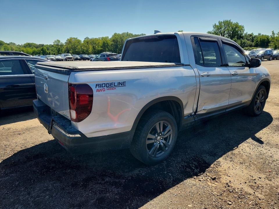 2018 Honda Ridgeline VIN 5FPYK3F1XJB006686 COPART salvage auction — SIDE, CT, sold $7,900 on 2026-10-09 (photo 3)