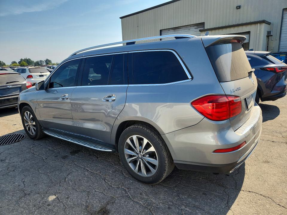 2015 Mercedes-benz Gl-class VIN 4JGDF6EE4FA554941 COPART salvage auction — MINOR DENT/SCRATCHES, Or - Certificate Of Title, sold $4,250 on 2026-09-14 (photo 2)