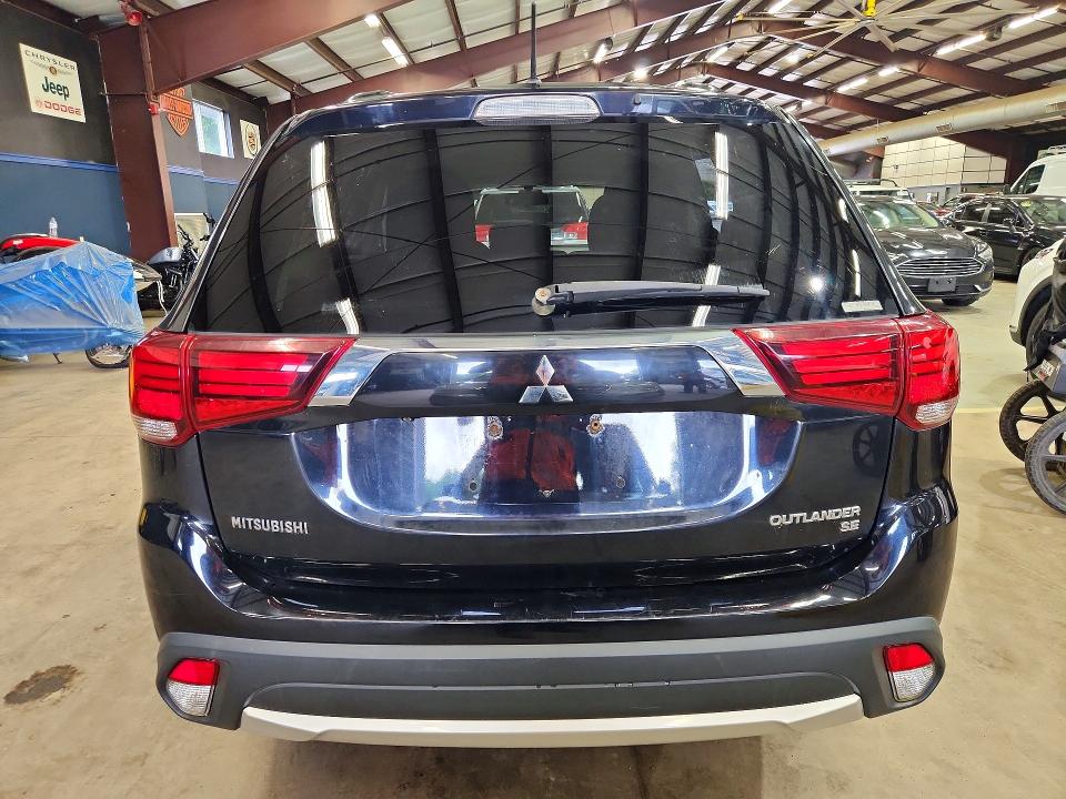 2016 Mitsubishi Outlander VIN JA4AZ3A35GZ007062 COPART salvage auction — MINOR DENT/SCRATCHES, VT - CERTIFICATE OF TITLE (P), sold $4,000 on 2026-08-20 (photo 6)