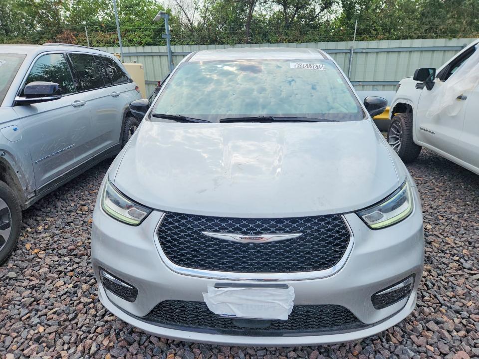 2024 Chrysler Pacifica VIN 2C4RC1BG0RR155374 COPART salvage auction — SIDE, MO - CERTIFICATE OF TITLE (P), sold $13,800 on 2026-08-19 (photo 5)