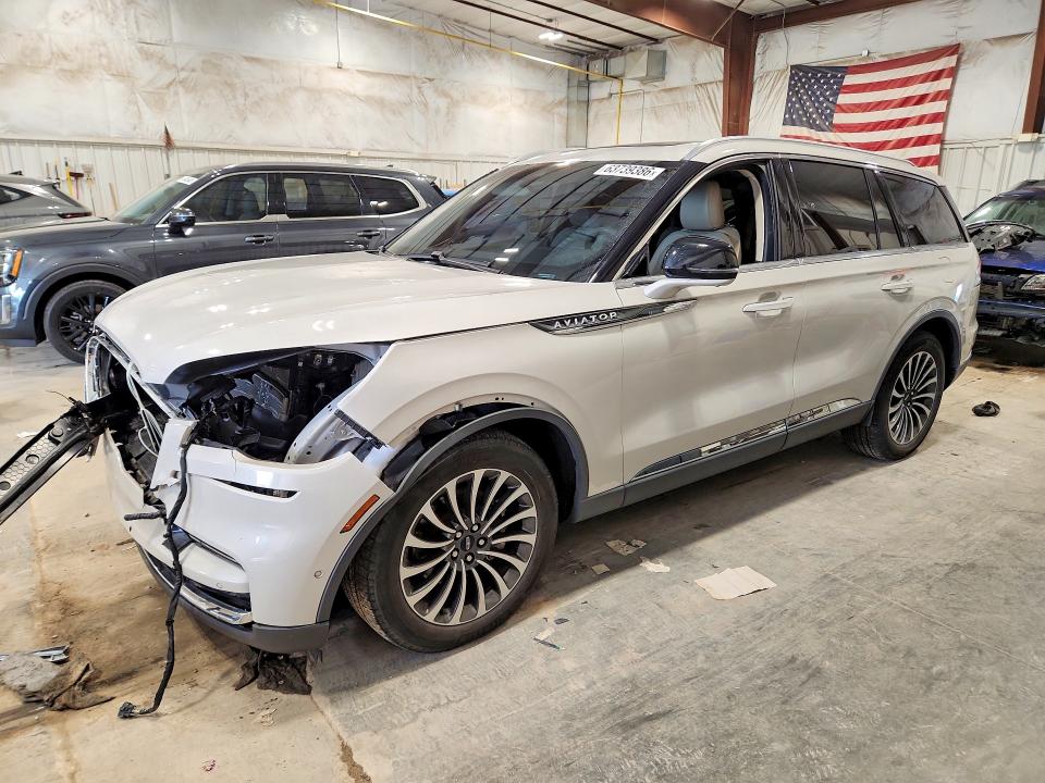 2024 Lincoln Aviator VIN 5LM5J7XC7RGL06072 — COPART salvage auction photo