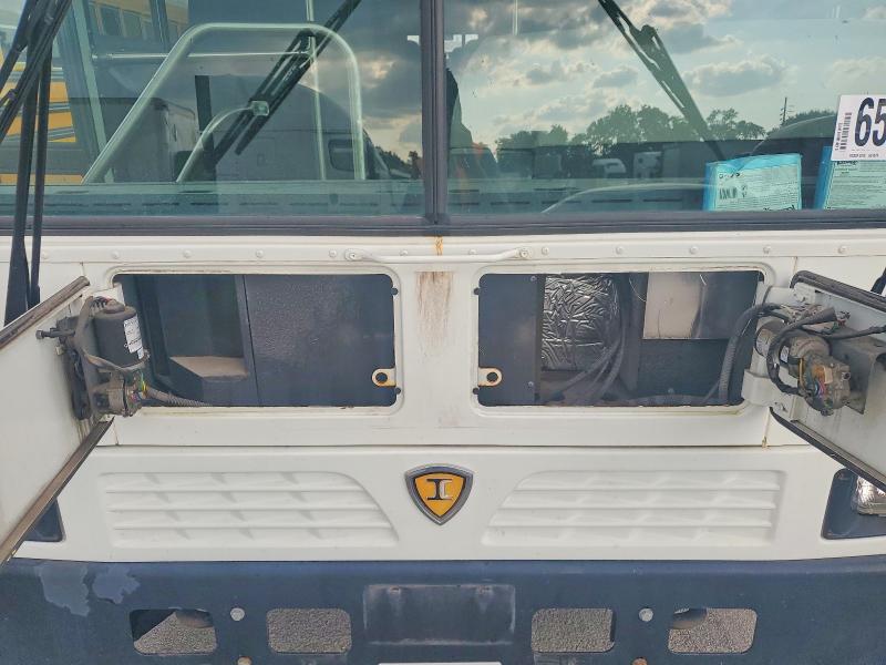 2016 Ic VIN 4DRBXAAN9GB379255 COPART salvage auction — MECHANICAL, Va - Certificate Of Title (P), sold $425 on 2026-09-08 (photo 7)