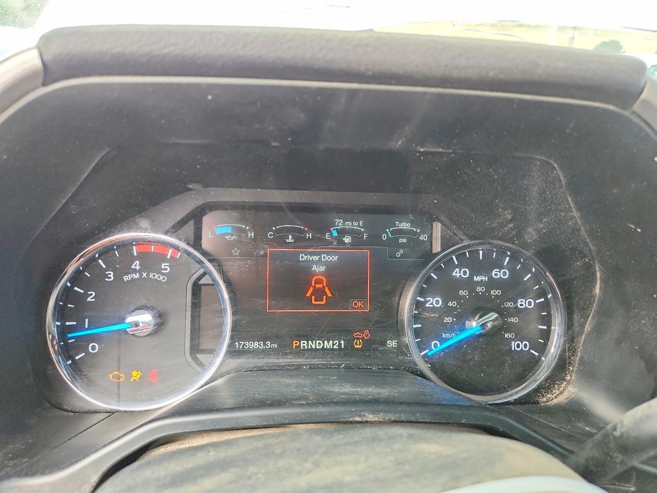 2017 Ford F350 VIN 1FT8W3DTXHEB69108 COPART salvage auction — Normal Wear, OK - CERT OF TITLE-SALVAGE, sold $8,400 on 2026-09-04 (photo 9)