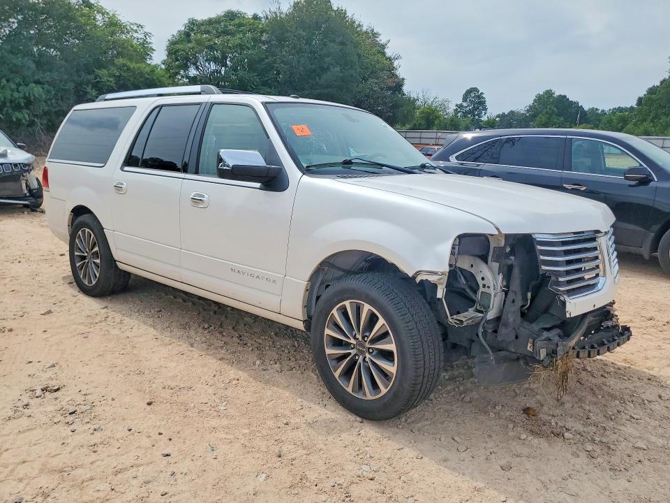 2016 Lincoln Navigator VIN 5LMJJ3HT8GEL12154 COPART salvage auction — FRONT END, Nc - Salvage Certificate Of Title, sold $400 on 2026-09-21 (photo 4)