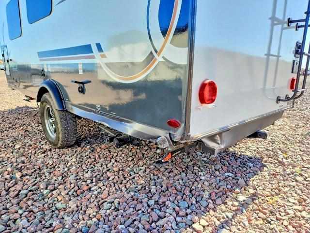 2025 Forester river Geo pro camper VIN 5ZT2RSHCXS3038120 COPART salvage auction — REAR END, AZ - CERT OF TITLE - SALVAGE, sold $9,000 on 2026-08-25 (photo 9)