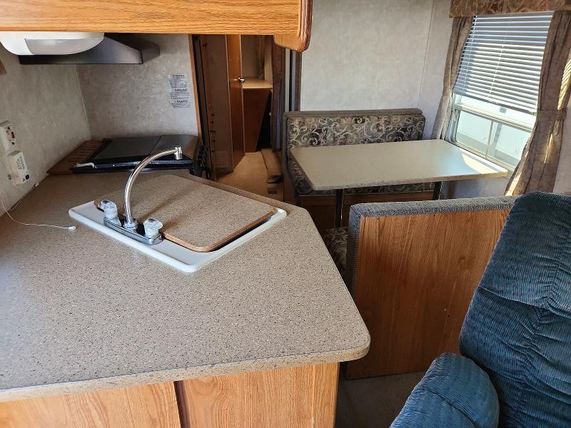 2005 Frrv Trailer VIN 4X4TWDT285T132889 COPART salvage auction — HAIL, WA - BILL OF SALE, sold $2,400 on 2026-09-17 (photo 6)