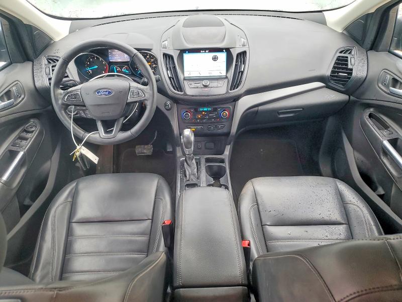 2019 Ford Escape VIN 1FMCU9HDXKUB23907 COPART salvage auction — MINOR DENT/SCRATCHES, Oh - Certificate Of Title, sold $2,650 on 2026-09-11 (photo 8)