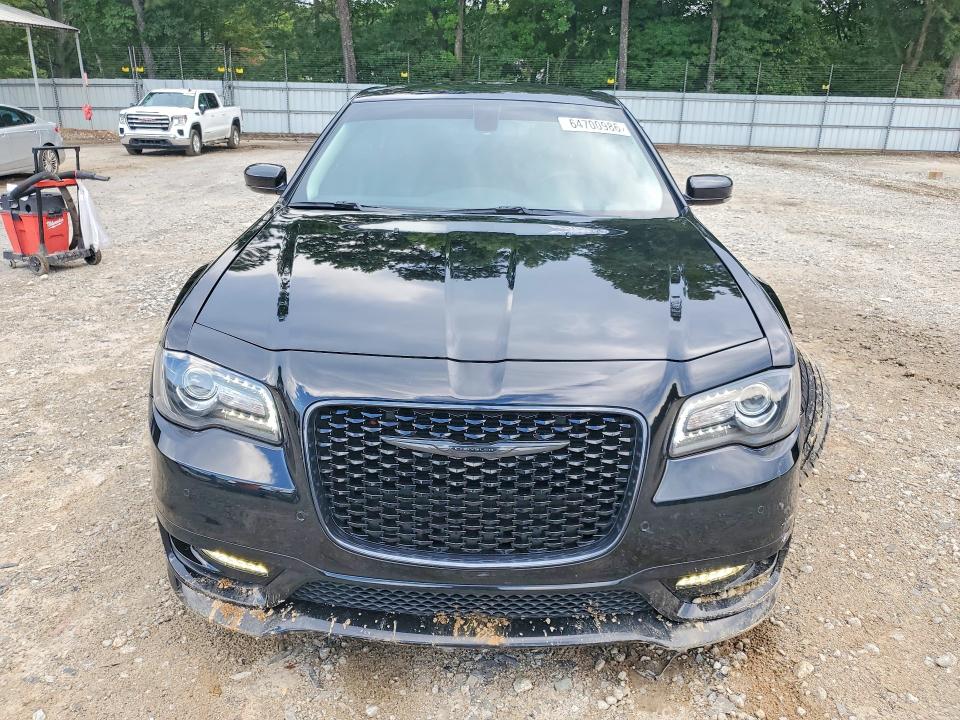 2023 Chrysler 300 VIN 2C3CCADG0PH628281 COPART salvage auction — FRONT END, Ga - Cert Of Title-Salvage, sold $10,900 on 2026-09-05 (photo 5)
