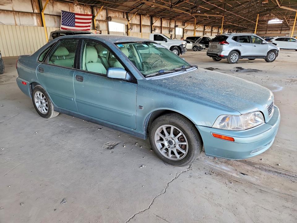 2003 Volvo S40 VIN YV1VS295X3F931109 COPART salvage auction — REAR END, AZ - CERT OF TITLE - SALVAGE, sold $175 on 2026-08-26 (photo 4)