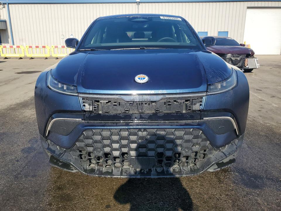 2023 Fisker Ocean VIN VCF1ZBU22PG003341 COPART salvage auction — MINOR DENT/SCRATCHES, In - Dis/Dlr/Exp Only Clean Title, sold $10,100 on 2026-08-10 (photo 5)