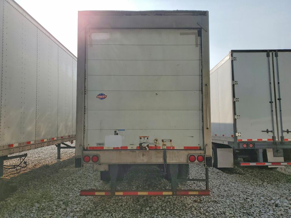 2019 Utility Vs2ra VIN 1UYVS2489K6680137 COPART salvage auction — ROOF, IN - CERTIFICATE OF TITLE (P), sold $1,900 on 2026-09-12 (photo 6)