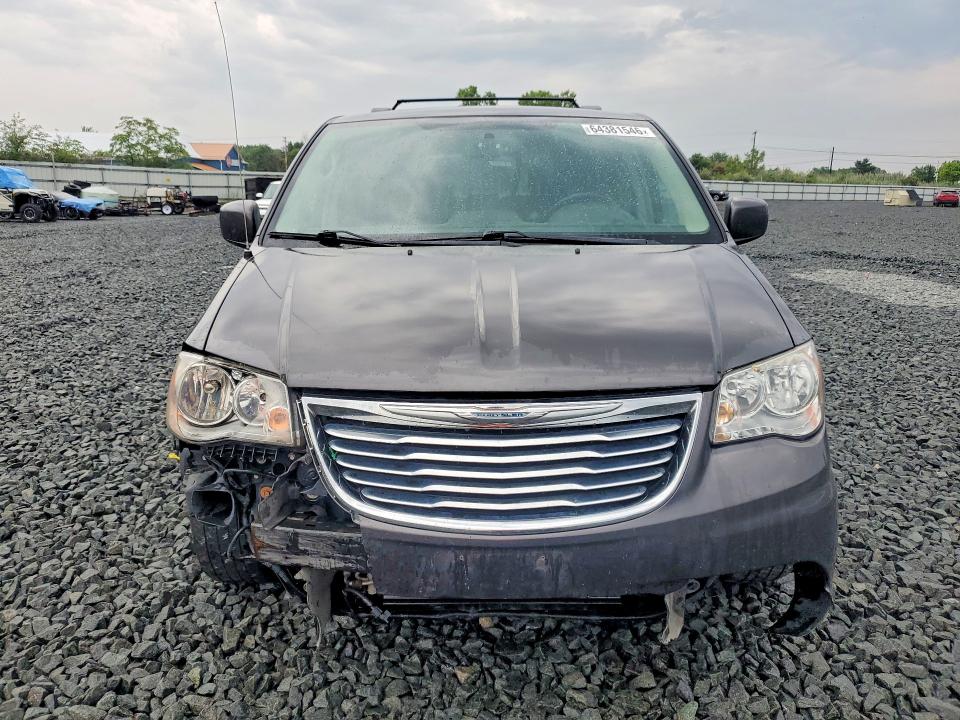 2015 Chrysler Voyager VIN 2C4RC1BG8FR545490 COPART salvage auction — FRONT END, Salvage Title, sold $675 on 2026-08-27 (photo 5)