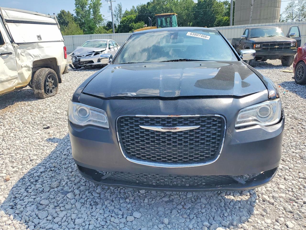2014 Chrysler 300c VIN 2C3CCAKG7EH179536 COPART salvage auction — Rear End, MI - DEALER ONLY CLEAN TITLE, sold $525 on 2026-09-03 (photo 5)