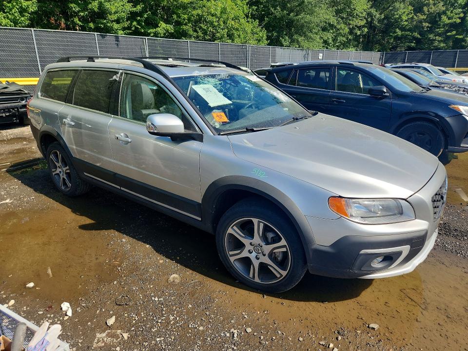 2015 Volvo Xc70 VIN YV4902NC1F1189179 COPART salvage auction — ROOF, Md - Cert Of Salvage < 75% Damage, sold $2,800 on 2026-08-21 (photo 4)