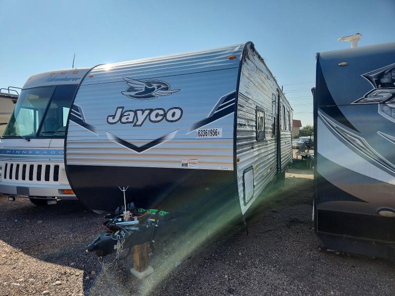 2026 Jay Jay flight VIN 1UJBC0BT9T16J0307 COPART salvage auction — ROLLOVER, CO - SALVAGE TITLE, sold $1,000 on 2026-09-10 (photo 2)