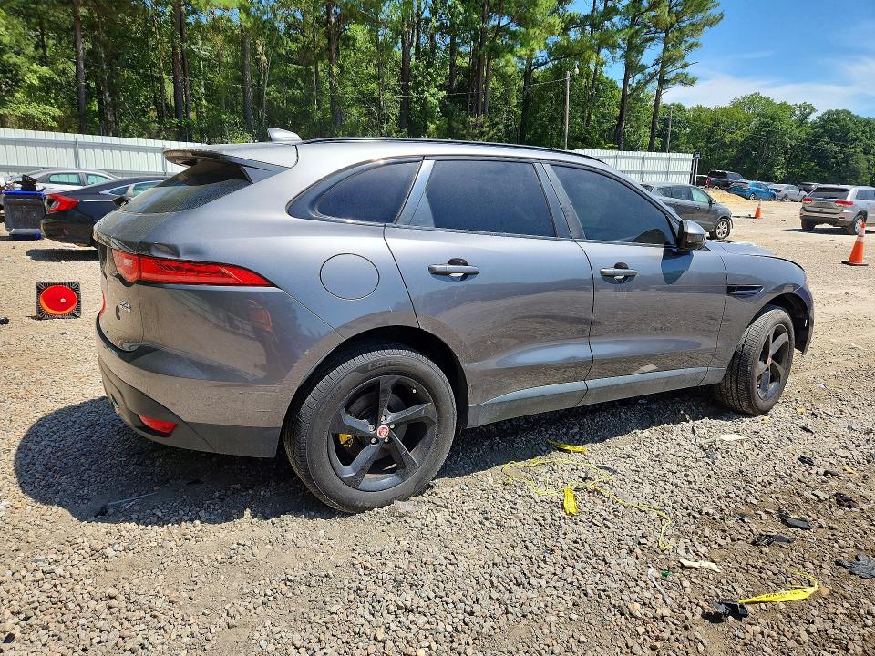 2017 Jaguar F-pace VIN SADCJ2BV2HA895113 COPART salvage auction — MECHANICAL, Nc - Dealer Only Clean Title, sold $3,900 on 2026-09-16 (photo 3)
