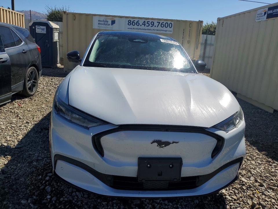 2023 Ford Mustang mach-e VIN 3FMTK3SU5PMA83548 COPART salvage auction — NORMAL WEAR, CA - NON-REPAIRABLE VEHICLE CERT, sold $9,600 on 2026-08-24 (photo 5)