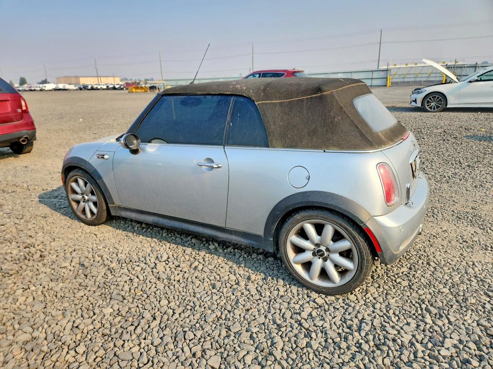 2005 Mini Cooper VIN WMWRH33515TF85637 COPART salvage auction — REAR END, WA - BILL OF SALE, sold $875 on 2026-08-12 (photo 2)