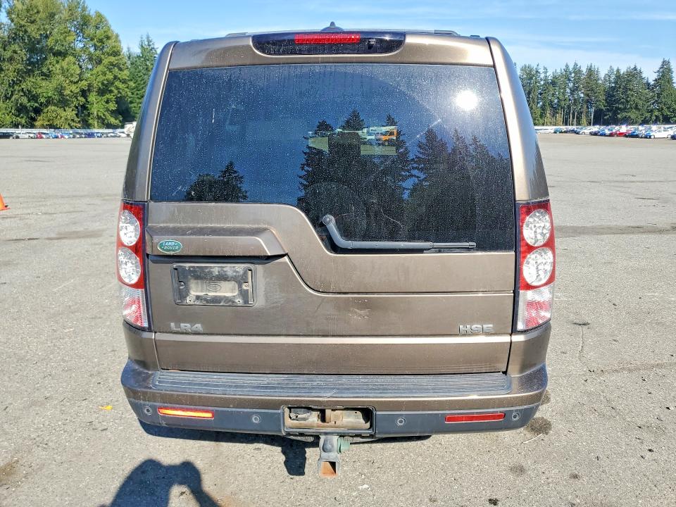 2012 Land rover Lr4 VIN SALAK2D48CA627639 COPART salvage auction — MINOR DENT/SCRATCHES, WA - VEHICLE CERT OF OWNERSHIP-TITL, sold $1,650 on 2026-09-03 (photo 6)