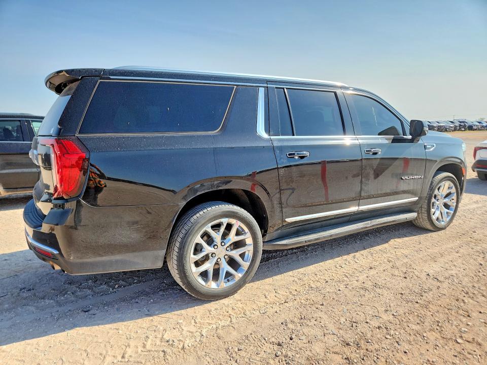 2021 Gmc Yukon VIN 1GKS2GKD3MR482013 COPART salvage auction — MINOR DENT/SCRATCHES, Salvage Title, sold $25,000 on 2026-08-19 (photo 3)