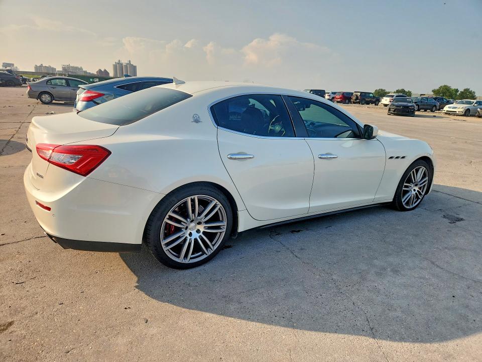 2014 Maserati Ghibli VIN ZAM57RTA7E1105755 COPART salvage auction — MINOR DENT/SCRATCHES, La - Certificate Of Title, sold $3,500 on 2026-08-19 (photo 3)