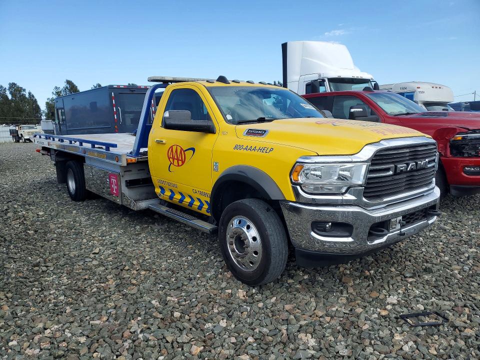 2019 Ram 5500 VIN 3C7WRMDL5KG648219 COPART salvage auction — MECHANICAL, Ca - Dis/Dlr/Exp Only Clean Title, sold $31,500 on 2026-08-24 (photo 4)