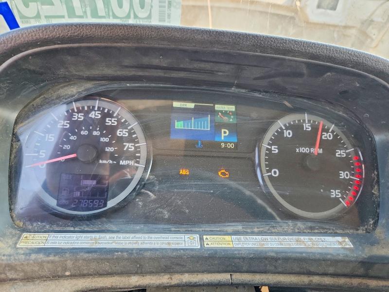 2017 Hino All models VIN 5PVNE8JV1H4S55602 COPART salvage auction — MINOR DENT/SCRATCHES, TX - CERTIFICATE OF TITLE, sold $13,400 on 2026-10-08 (photo 9)