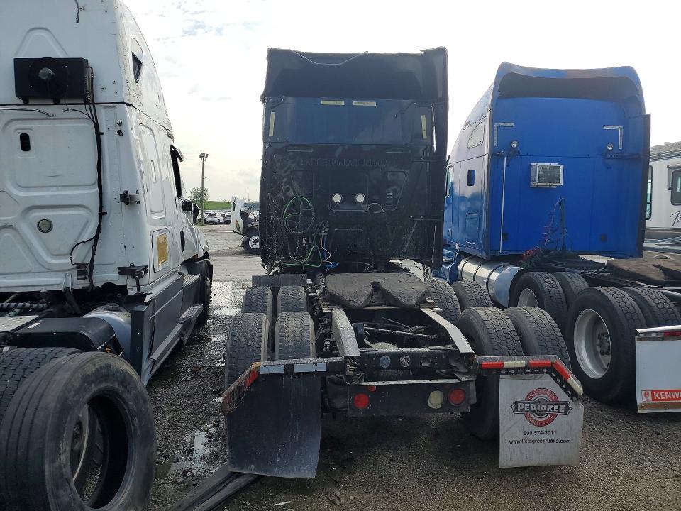 2016 Intl VIN 3HSCXAPR4GN750674 COPART salvage auction — FRONT END, IL - CERTIFICATE OF TITLE (P), sold $2,050 on 2026-09-29 (photo 6)