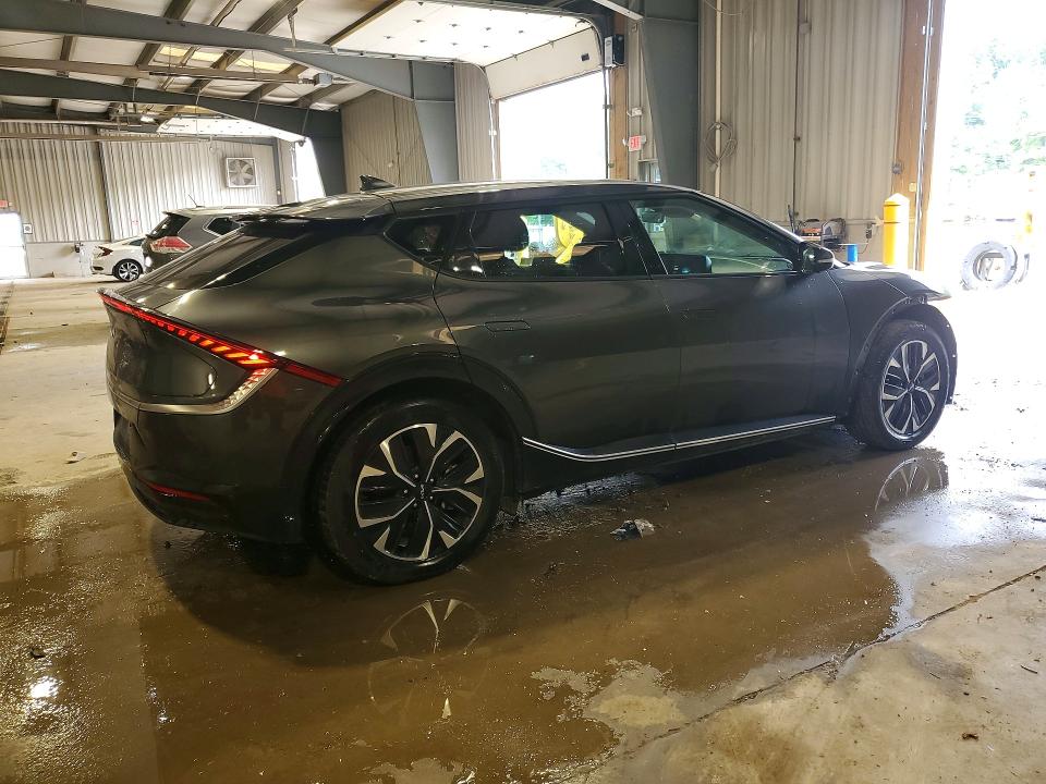 2023 Kia Ev6 VIN KNDC34LA0P5611983 COPART salvage auction — FRONT END, Ct - Clean Title, sold $10,700 on 2026-08-19 (photo 3)