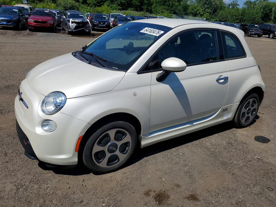 2014 Fiat 500 VIN 3C3CFFGEXET172972 COPART salvage auction — MINOR DENT/SCRATCHES, Ct - Certificate Of Title (P), sold $1,500 on 2026-08-11 (photo 1)
