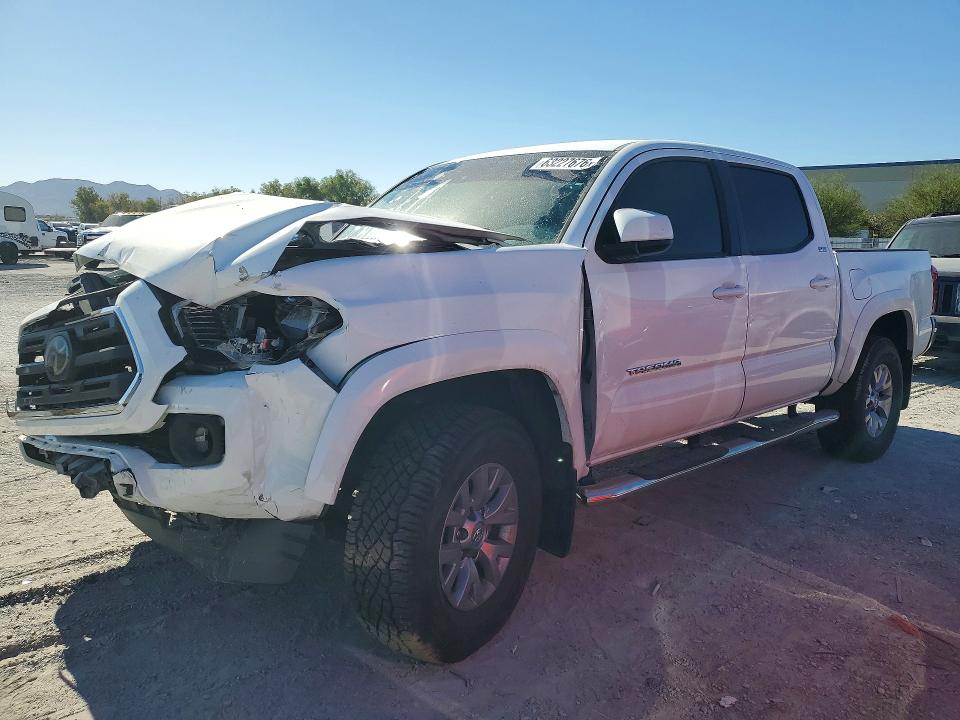 2018 Toyota Tacoma VIN 5TFAZ5CN3JX057946 — COPART salvage auction photo