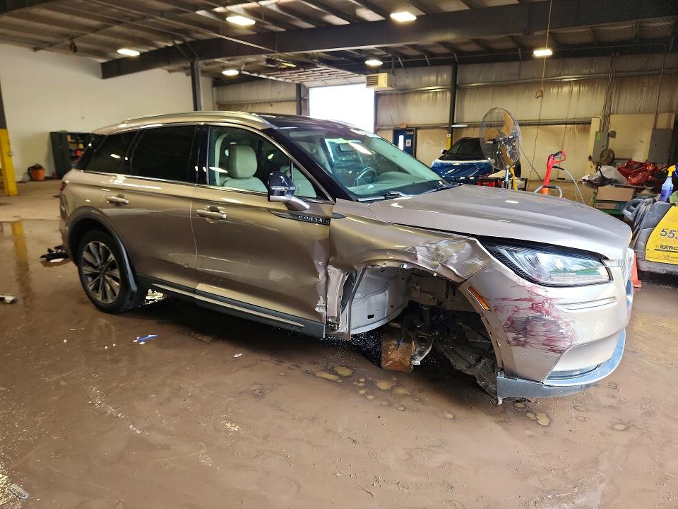 2020 Lincoln Corsair VIN 5LMCJ2D95LUL03473 COPART salvage auction — SIDE, Pa - Certificate Of Salvage, sold $275 on 2026-09-15 (photo 4)